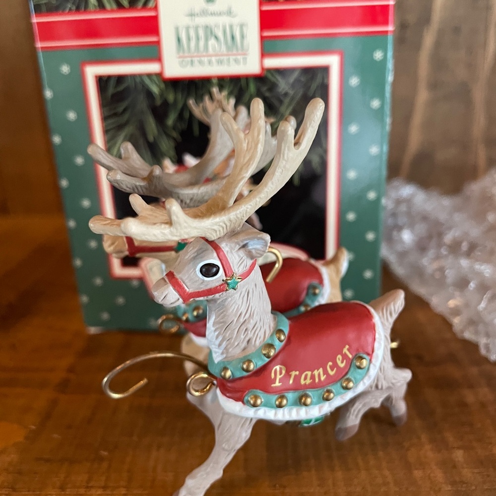 1992 Hallmark Santa and His Reindeer Ornament Prancer & Vixen #2 in Series